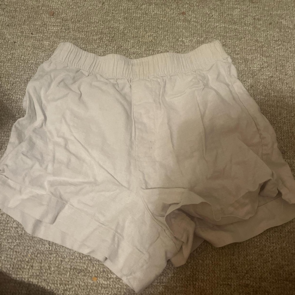 Khaki la hearts by pacsun shorts